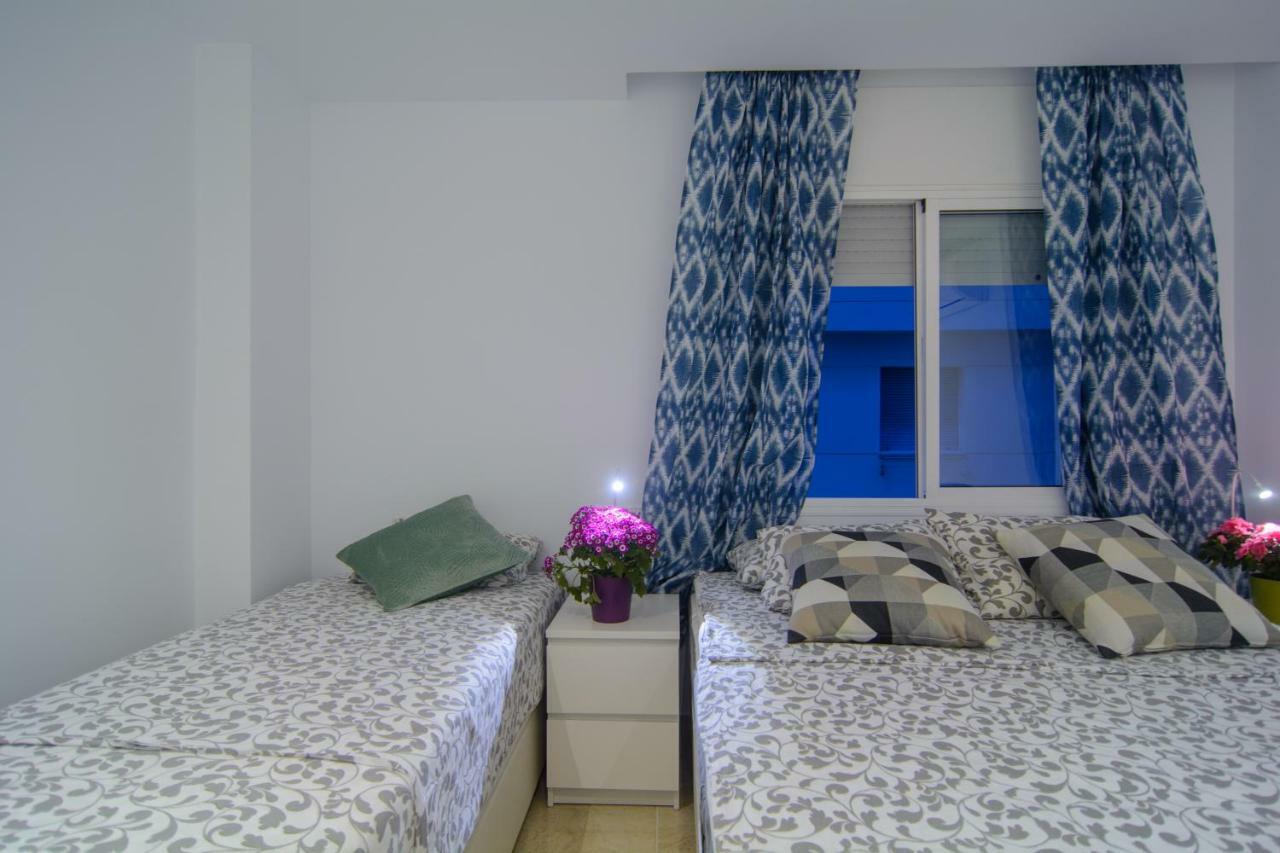 River Playa Beachfront Apartment, Large Terrace Fuengirola Zewnętrze zdjęcie